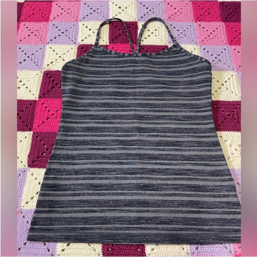 Lululemon Athletica Tank Large